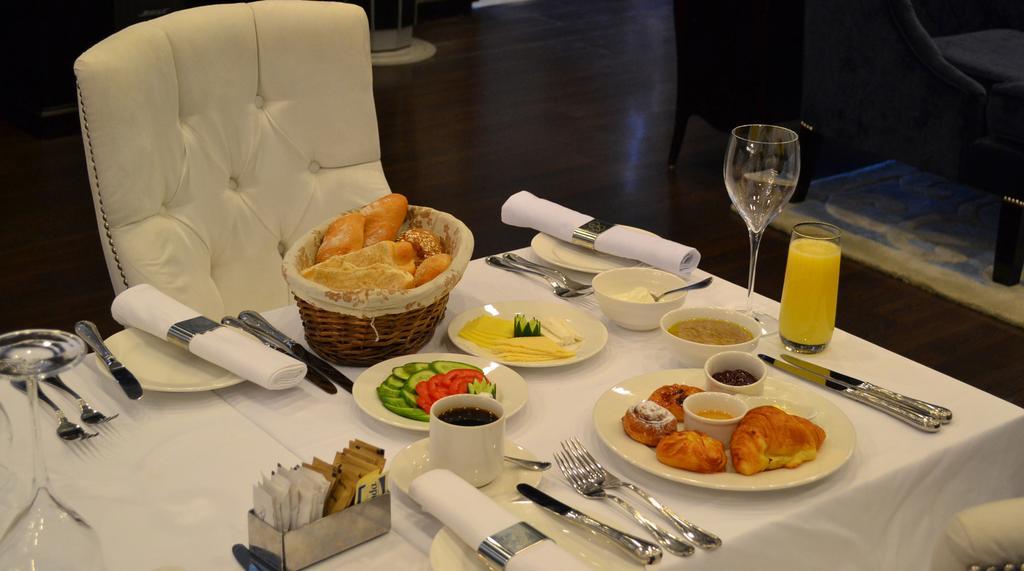 Sun City Hotel - The Gabriel Cairo Room photo A typical breakfast