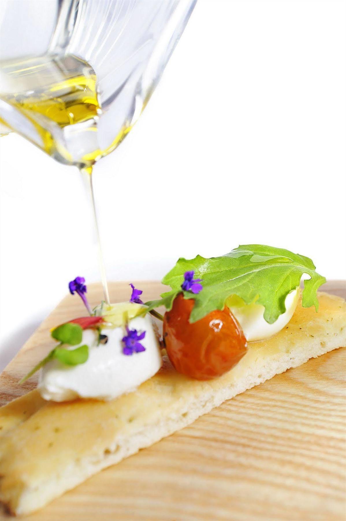 Sun City Hotel - The Gabriel Cairo Exterior photo Mozzarella with tomato and basil